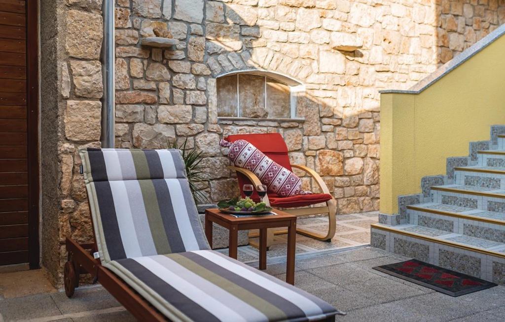 Holiday Home Sunce Dalmacije Mratovo Bagian luar foto