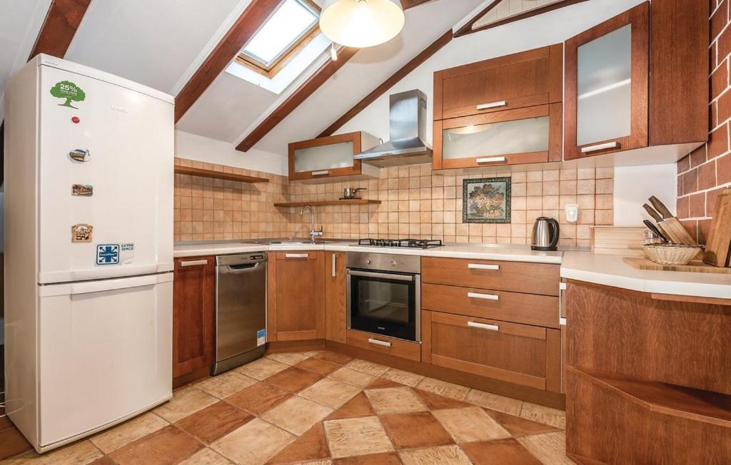 Holiday Home Sunce Dalmacije Mratovo Bagian luar foto