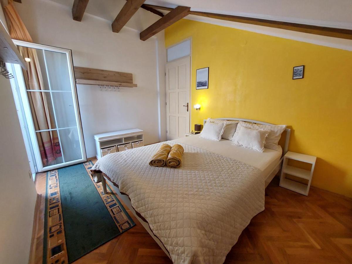 Holiday Home Sunce Dalmacije Mratovo Bagian luar foto